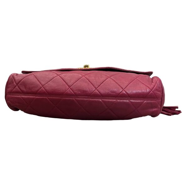 CHANEL Red CC Quilted Lambskin Crossbody/Messenger Bag - Picture 6 of 10